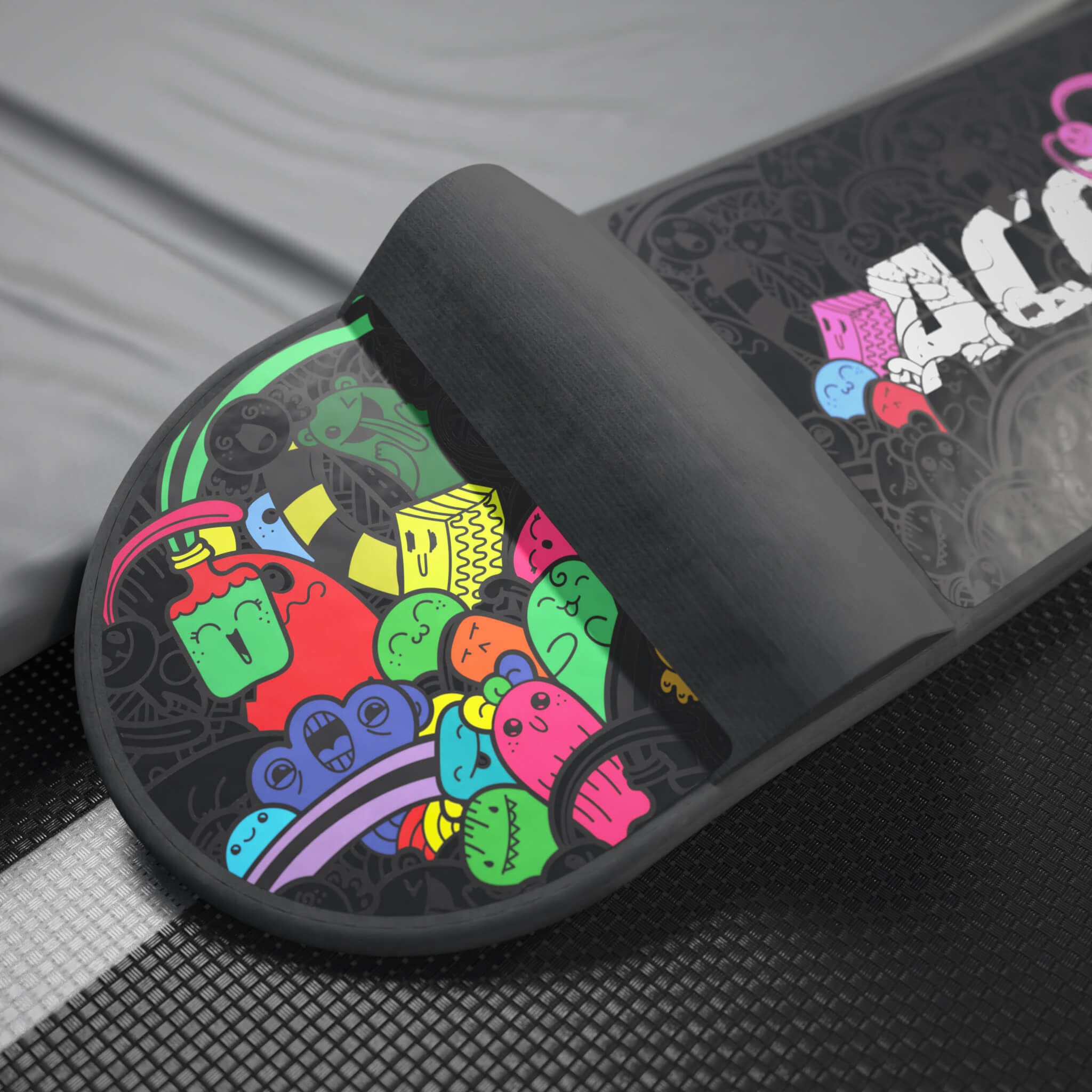 Överst på ACON Fun trampolin skateboard.